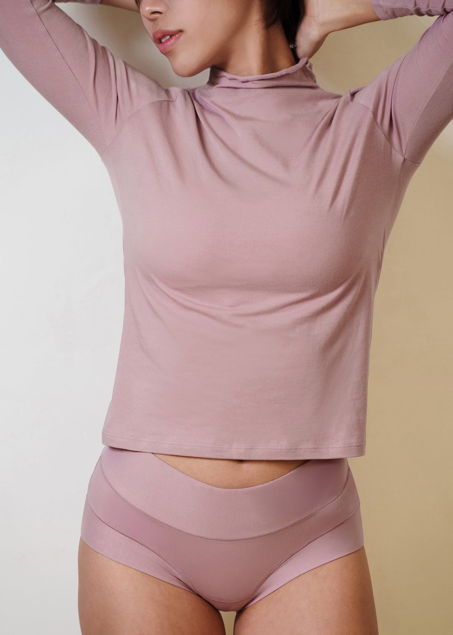 CLOUD Evry Lightweight Cotton Turtleneck Shirt